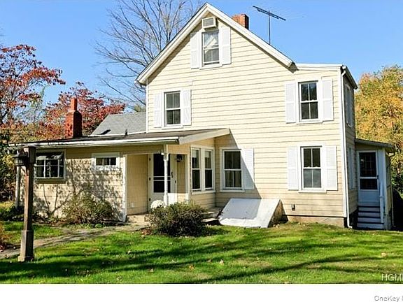 3rd image of 277 Old Post Rd