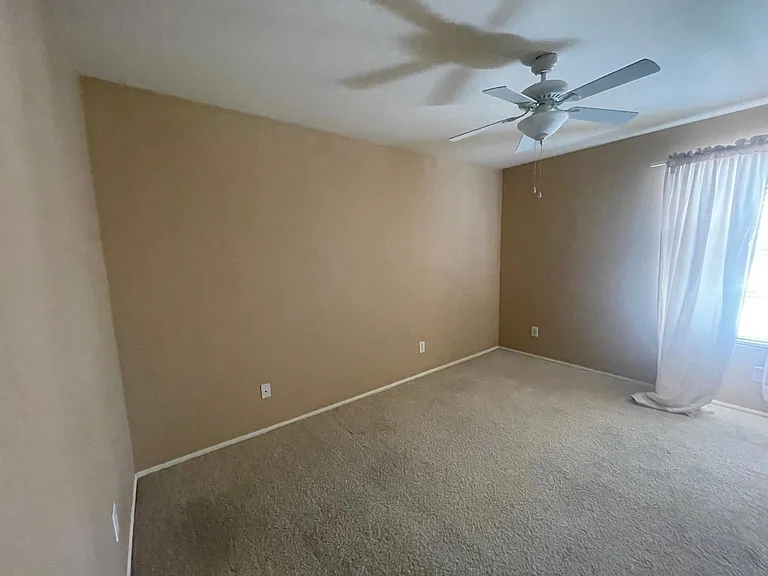 20938 N 37th Way — Photo 2