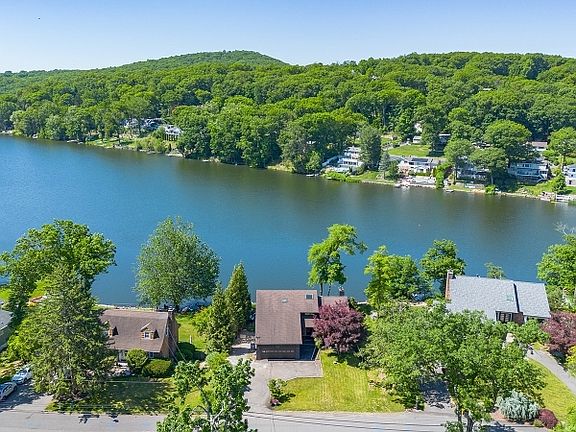 2nd image of 177 High Crest Drive