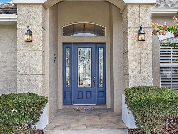 2nd image of 325 HAZELTINE DRIVE