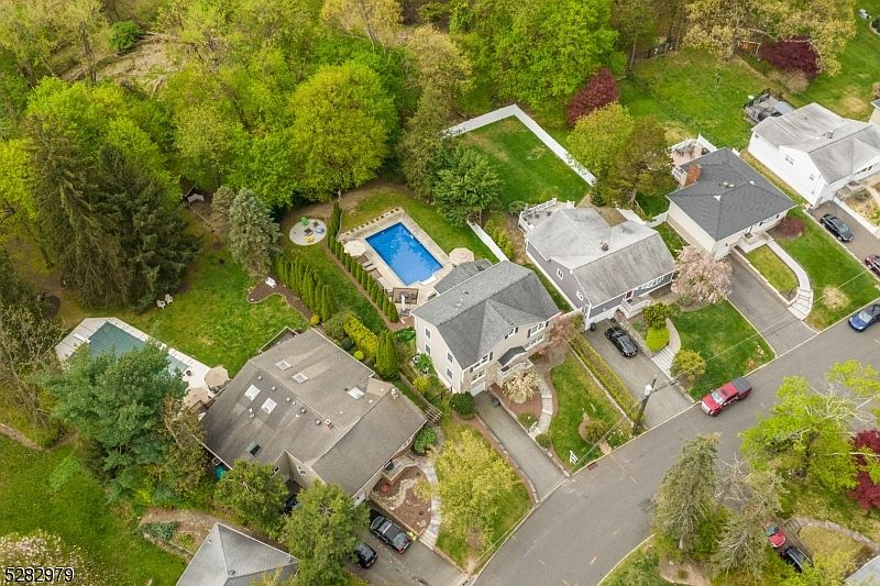 23 Winding Way, Cedar Grove, NJ 07009 Zillow