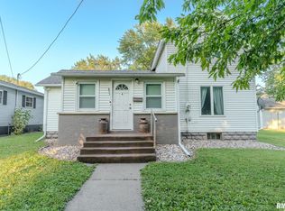 511 Locust St, Prophetstown, IL 61277