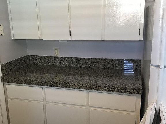 4th image of 130 Benjamin Dr