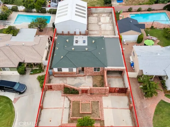 9949 Noble Ave, Mission Hills, CA 91345