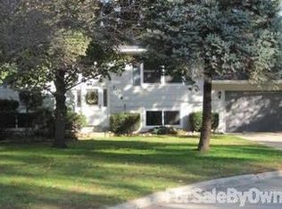 109 Dixie Ct, Evansdale, IA 50707