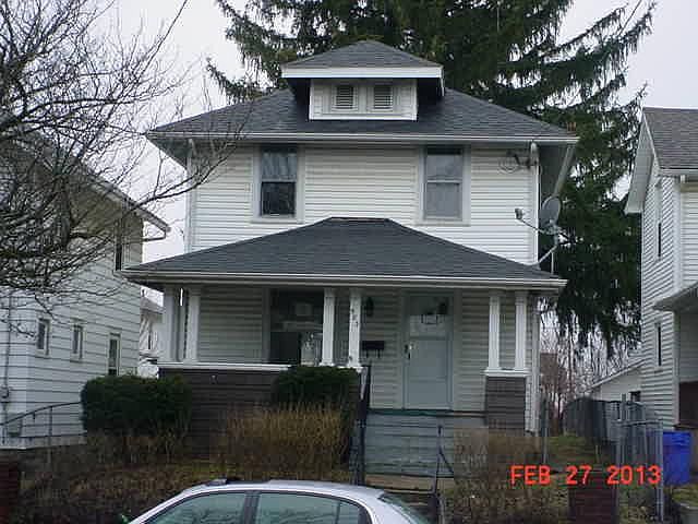 1st image of 583 N Prospect St