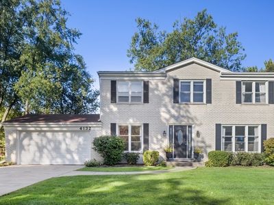 4132 Roslyn Rd, Downers Grove, IL, 60515