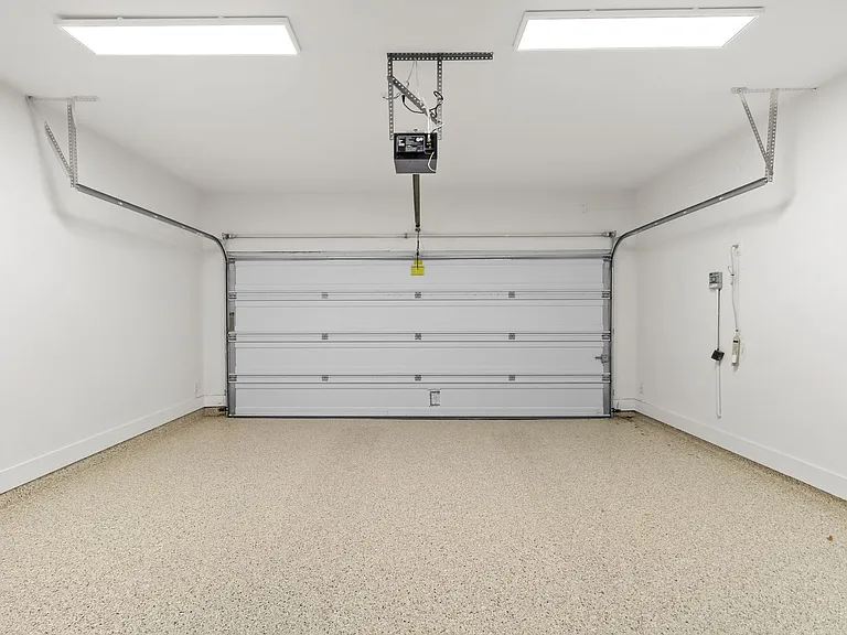 10607 Enclave Shadows Ct — Photo 11