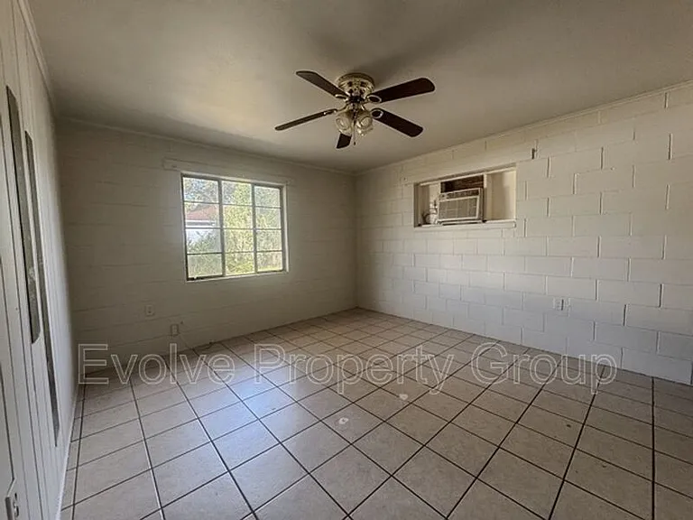 710 N Grove St #C — Photo 10