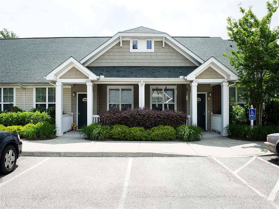 Grand Oaks Family And Senior Affordable Apartments - Chester Va Zillow