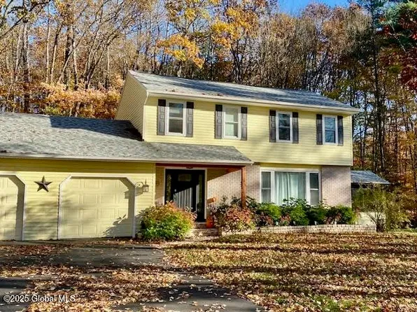 34 Ruggles Road, Saratoga Springs, NY 12866