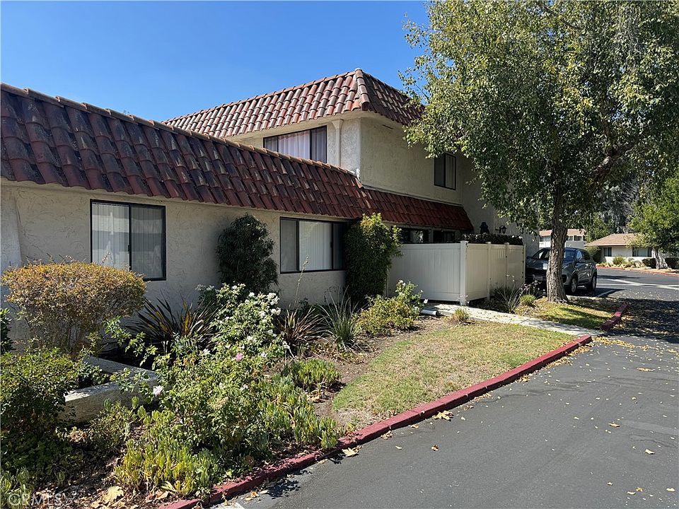 1st image of 2882 Instone Ct
