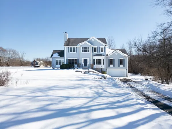 23 Joseph H Leblanc Ln, North Attleboro, MA 02760