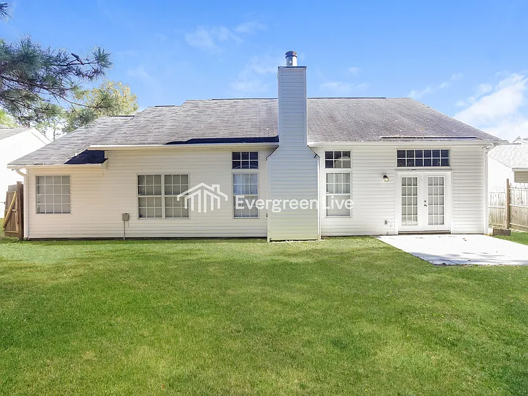 240 Turning Leaf Dr — Photo 14