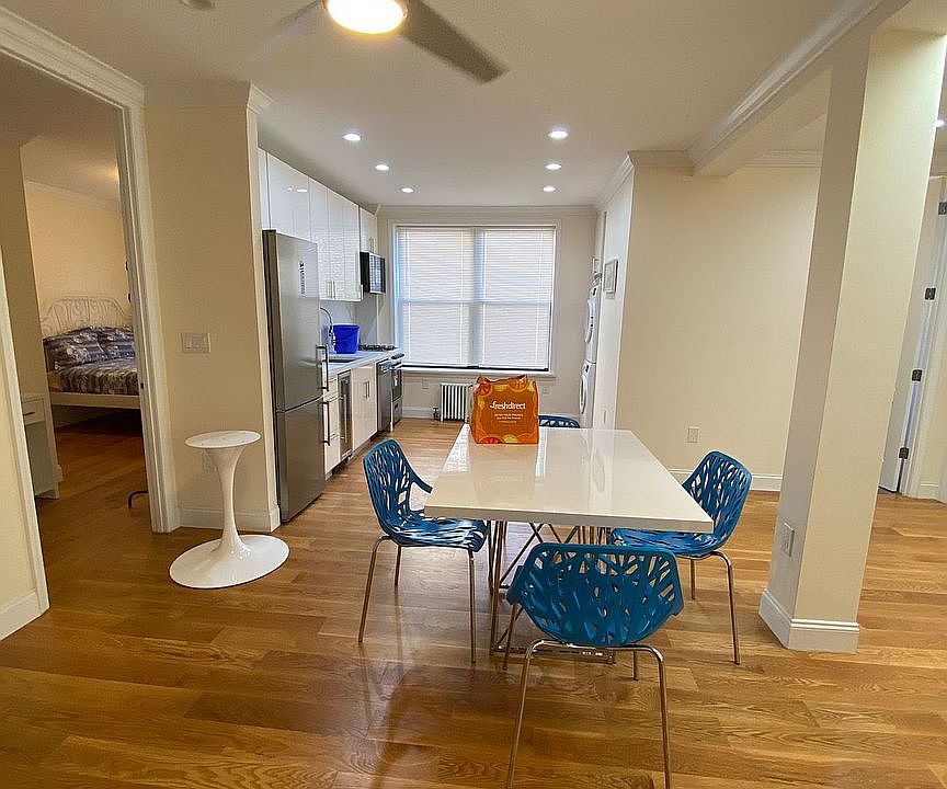 1st image of 156 E 117th St #6E