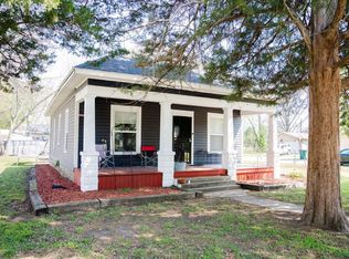 1201 N 26th St, Parsons, KS 67357