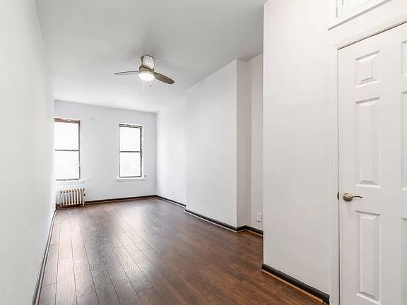 2nd image of 424 E 115th St #3B