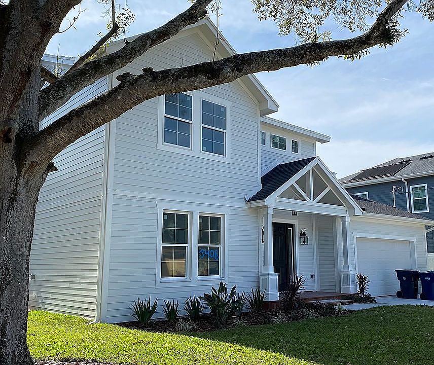2nd image of 3408 W Fair Oaks Ave