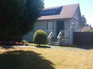 221 NW 105th St, Seattle, WA 98177