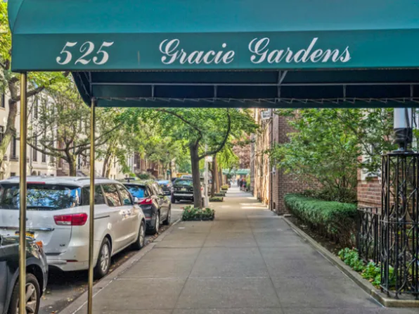 525 East 89th Street 2E image 2 of 18