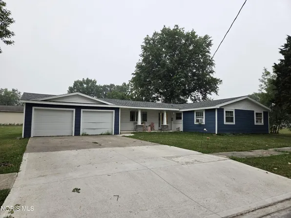 308 E Harmon St, Oakwood, OH 45873