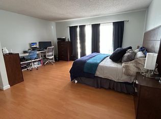 527 Pitcairn Dr, Foster City, CA 94404