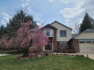 41997 Waterwheel Rd, Northville, MI 48168