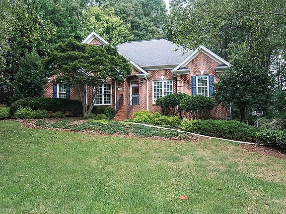 4985 Shady Maple Lane