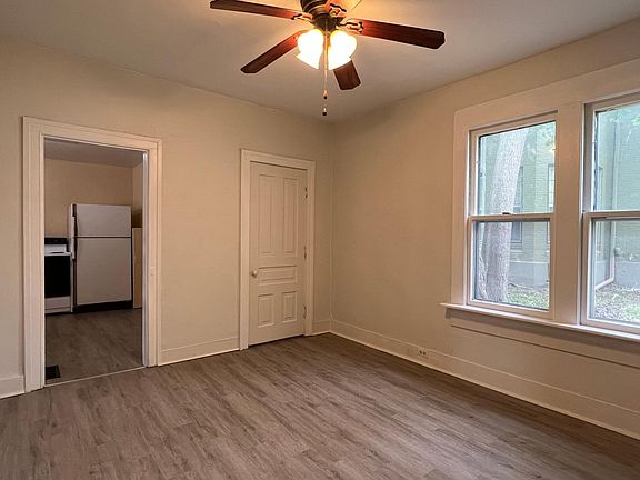 2nd image of 607 N Seymour Ave #1