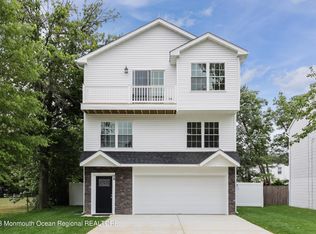 26 Manning Pl, Keansburg, NJ 07734