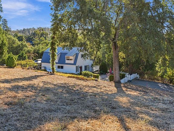 2nd image of 3230 Shingle Springs Dr