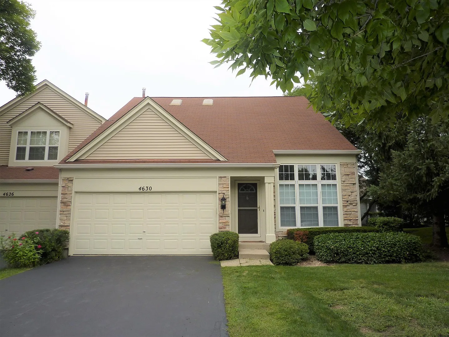 4630 Jade Ln photo 1