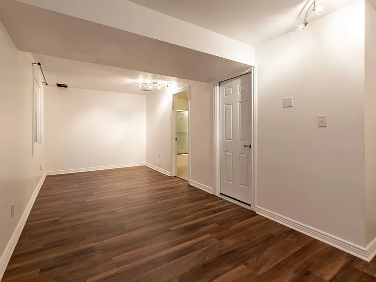 2515 Baxter Pl — Photo 4