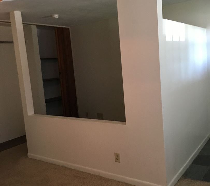 2nd image of 1732 Washington St APT 1