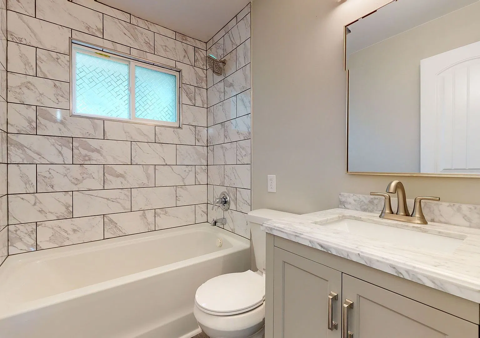 1806 Midwood Drive — Photo 4