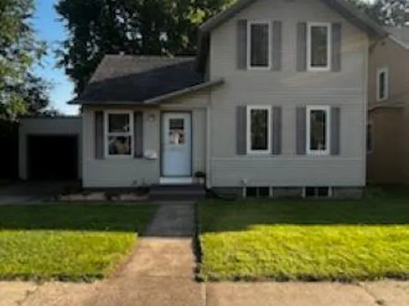 576 W King St, Winona, MN 55987