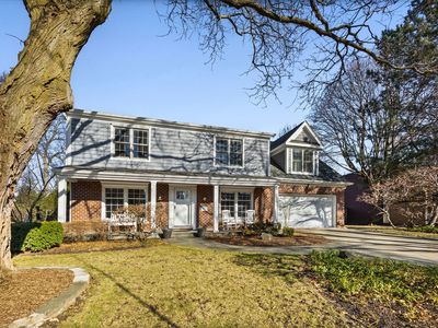 1419 Blackthorn Dr, Glenview, IL, 60025