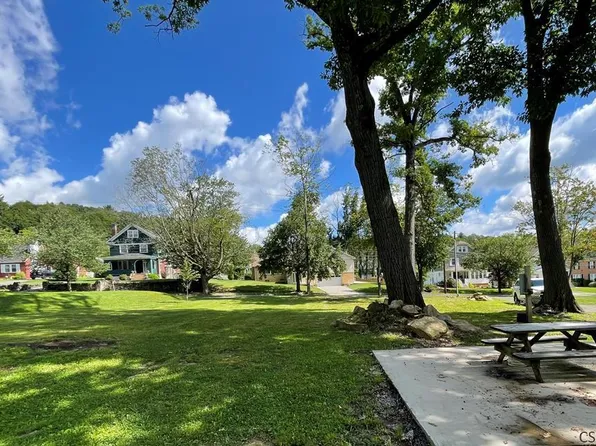 509 State St, Johnstown, PA 15905