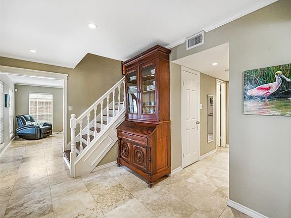 3rd image of 58 Campeche Cir
