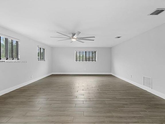 4th image of 1148 SW 1st Ter #0
