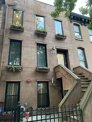 Rented by Compass | media 8