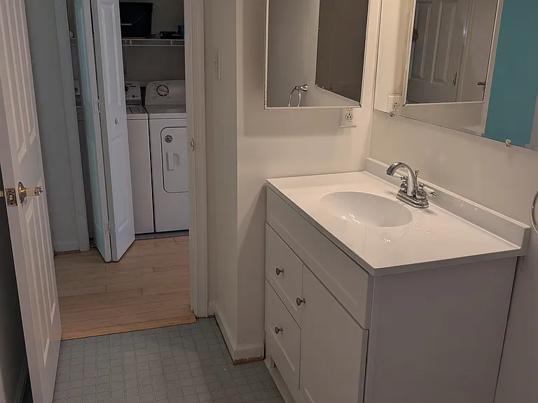 7430 Bayside Rd — Photo 18