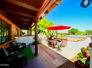 322 S La Canada Dr, Green Valley, AZ 85614