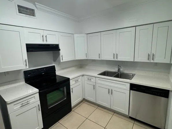 Van Buren St Apts LLC, 2536 Van Buren St APT 5A, Hollywood, FL 33020