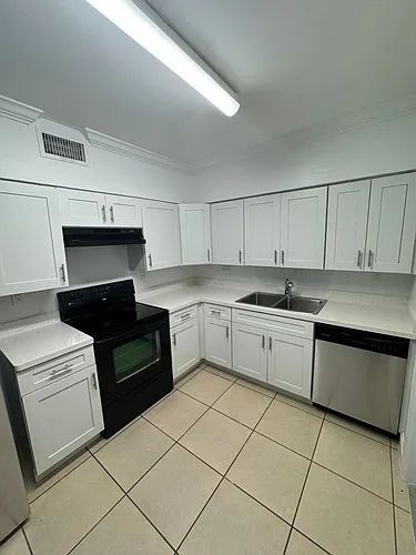 2536 Van Buren St Photo 1