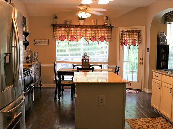 5th image of 4417 Westcreek Ln
