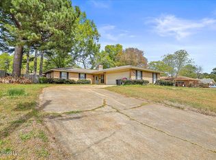 1156 Winnrose St, Jackson, MS 39211