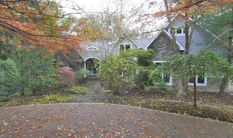1st image of 65 Easton Ln