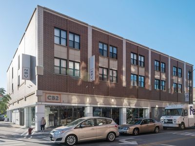 1600 N Halsted St APT 2G, Chicago, IL, 60614