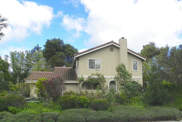 1st image of 318 Oak Creek Blvd